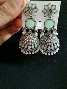 Elegant green Jhumka Earrings