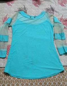 2 Women's Tops Bundle