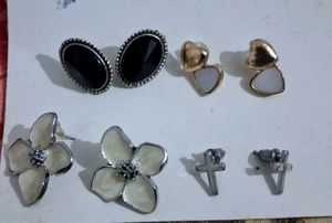 Set of 4 Pairs Stud Earrings