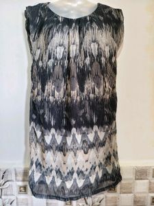 Stylish Printed Sleeveless Kurta