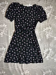 H&amp;M Floral Mini Dress