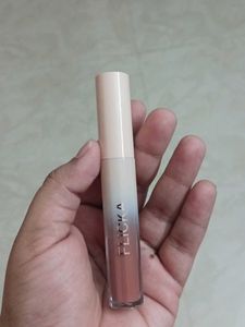 Flicka Liquid Lipstick