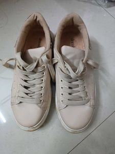 Women Sneaker