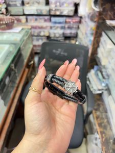 Men’s leather Bracelet (any1)