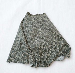 Vintage Floral Print Midi Skirt