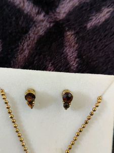 Beautiful Pendant Set With Earrings