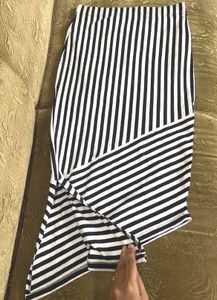 Summer Sale 🔥Koovs White Black Stripped Skirt
