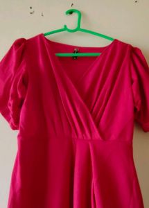 Vibrant Pink V-Neck Puff Sleeve Dress