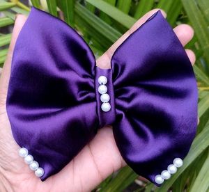 Elegant Black Pearl Bow Hair Clip