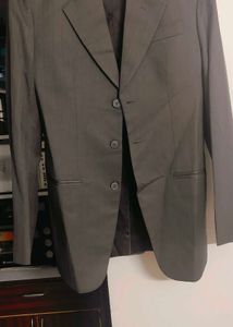 Fully stitched Men's formal suit