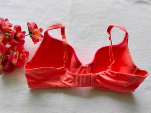 Victoria's secret : coral inner