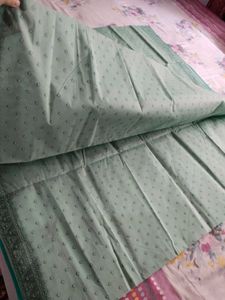 Combo of 2 Elegant Saree ✨💚💚