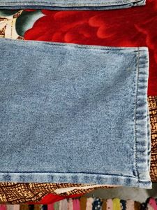 KJA Light Wash Denim Jeans new with tag.