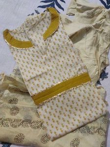 Cream & Olive Printed Kurta Set