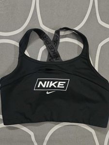 Nike Pro Sports Bra -M