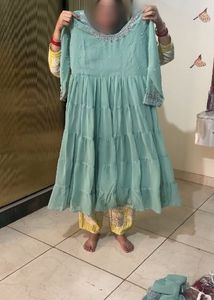 Beautiful Tiered frock suit set