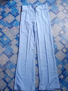 Women Trouser... Light Weighted Easy To Wear Look Professional Must Buy It