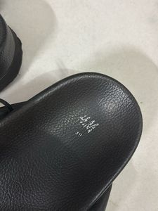 Chic Black Bow Slides