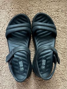 Stylish Black Comfort Sandals