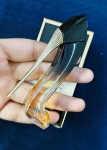 Carolina Herrera Good Girl Perfume jasmine Absolut