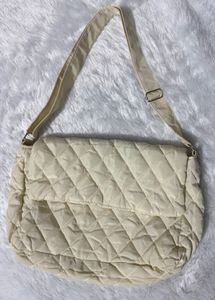 PRICE DROP 🚨 pinteresty quilted shoulder bag 🤍✨