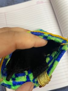 Mobile purse for ladies