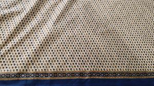 Elegant Paisley Print Saree