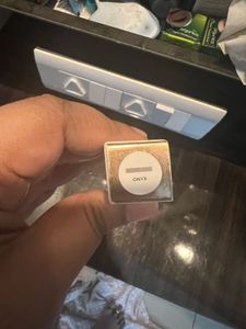 Iconic London Eyeshadow Crayon