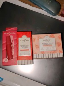 Dot & Key Skincare Set - Lip Balm, Serum & Moistur