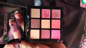 Swiss Beauty Ultimate 9 Color Eyeshadow Palette