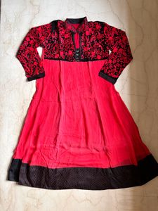Red and Black Embroidered Kurta