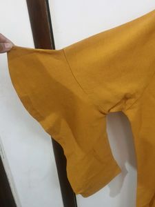 MUSTARD COLOR TOP