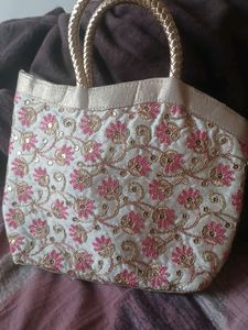 Handbags 👜