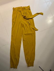 Mustard Yellow Waist Tie Up Harem Pants With Pockets