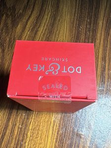 Dot &amp; Key Strawberry Dew Tinted Sunscreen