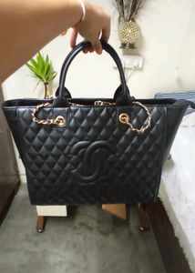 Gucci tote bag