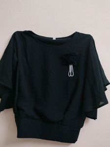 Women L Size Round Neck Black Top With Flared Sleeves