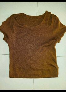 Stylish Brown Cut-Out Tank Top🤎