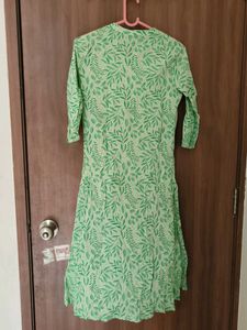 Green Leaf Print Kurta
