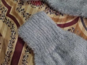 Cozy Grey Knit Gloves❤️