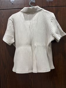 H&amp;M Ribbed Collared Short Sleeve Crop Top