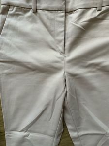 H&amp;M women’s  Beige cigarette Trousers