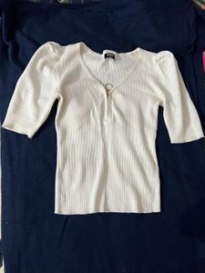 Ribbed Knit Top with Zipper Detail
