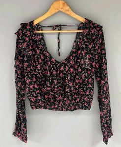 Forever 21 Floral Print Ruffle Blouse