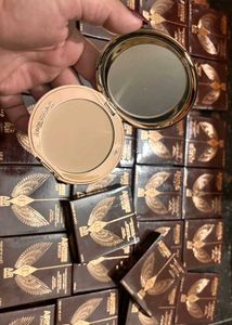 Charlotte tilbury Airbrush compact