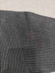 *FREE DELIVERY* Striped Boxy Shirt
