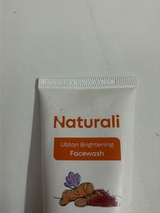 urban brightening facewash