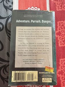 20,000 Leagues Under the Sea Book