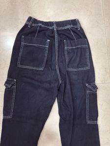Black casual cargo pants