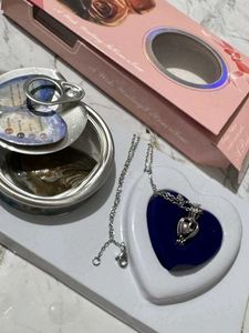 Pearl Oyster Opening Kit with Pendant